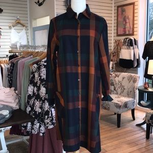 Navy/plaid long sleeve shirt dress